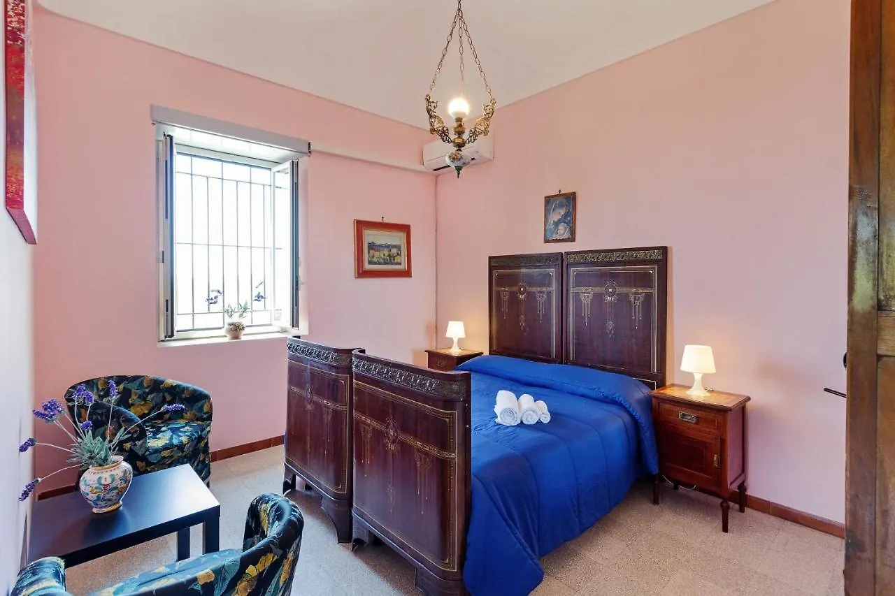 Malicodia Villa Santa Maria di Licodia 0*,